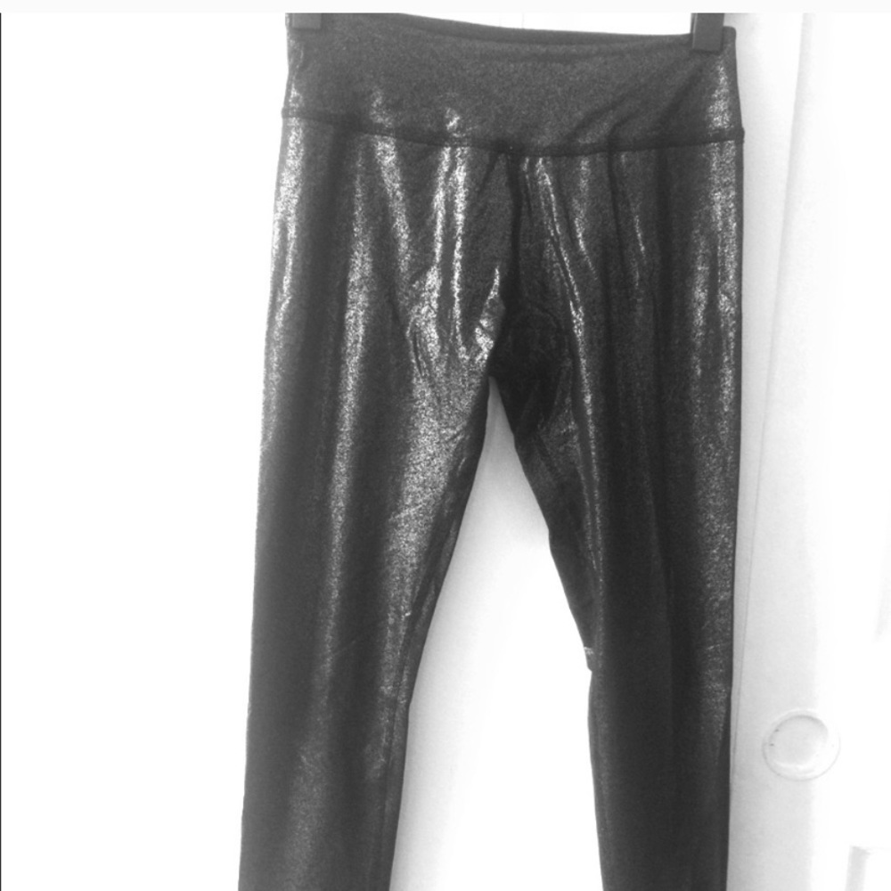 Beyond yoga shimmer leggings